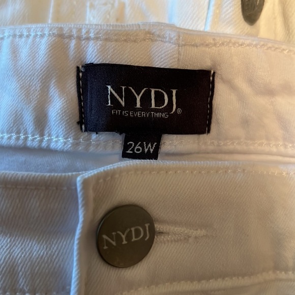 18. 🎉HP🎉. NYDJ Skinny Ankle Jeans in Optic White - Picture 7 of 12